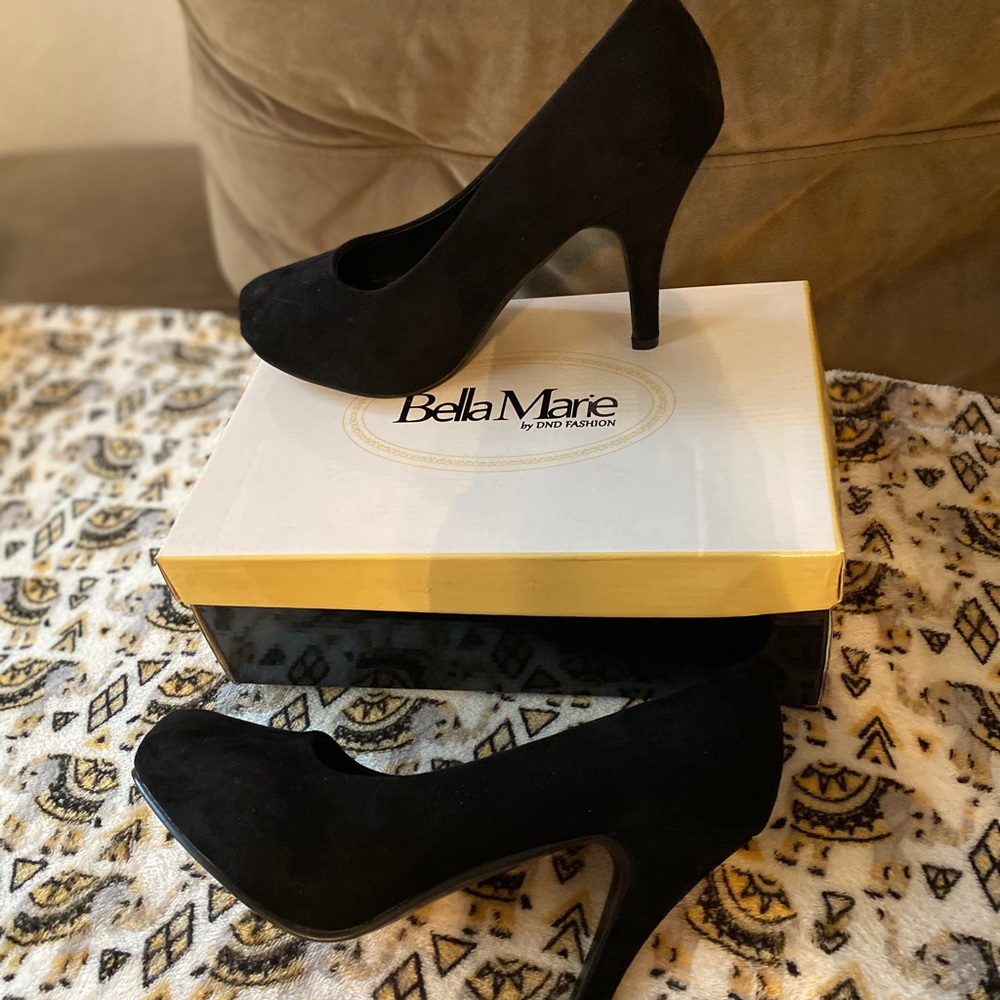 black dress heals